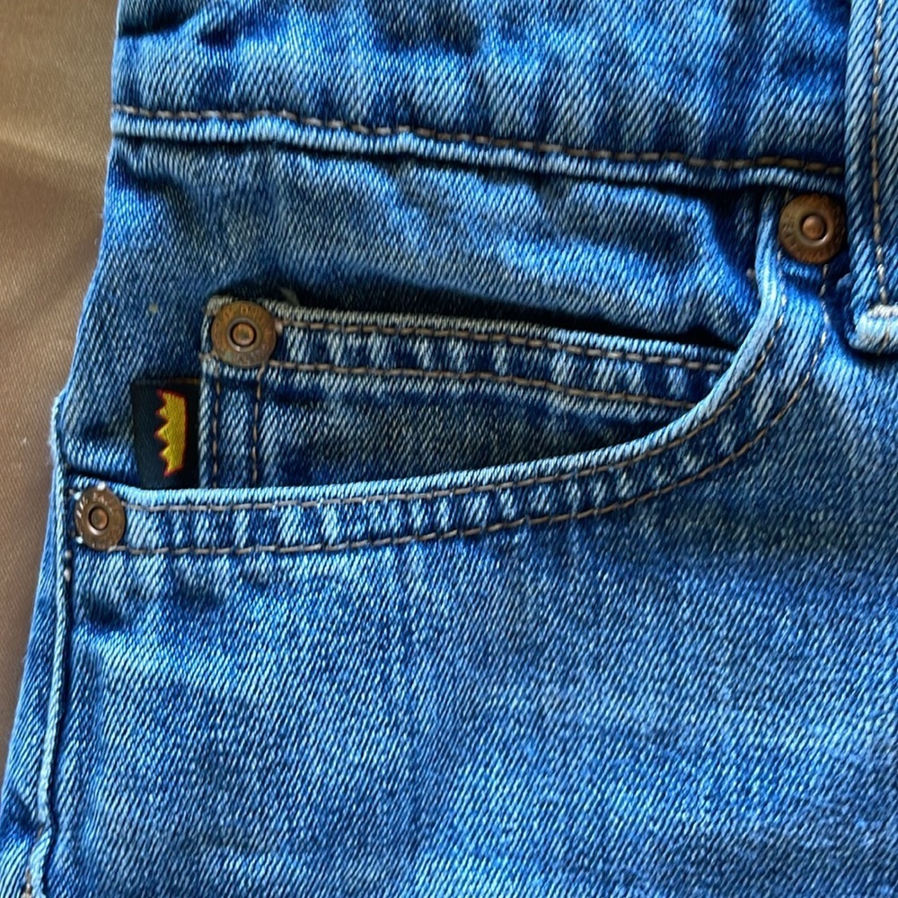 Todd Oldham Classic Denim Shorts Med Wash 2.5” Inseam 5-Pocket Sz 1 Juniors - Picture 5 of 10